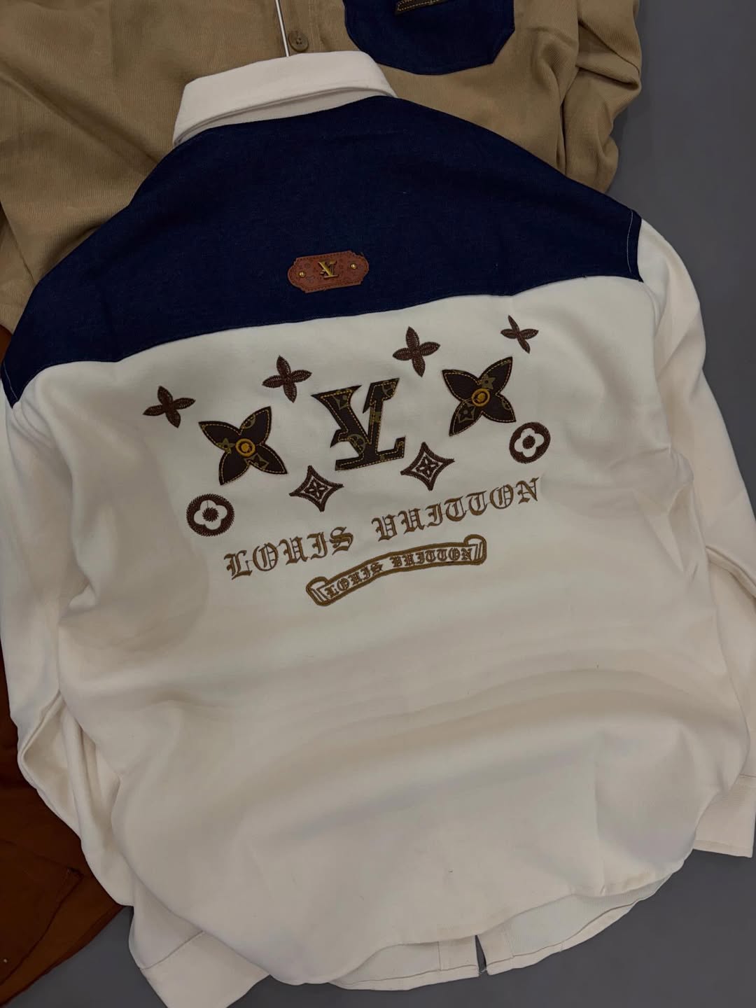 Premium Korean Style Two-Tone Oversized Shirt for Men – Embroidered Back Streetwear Shirt