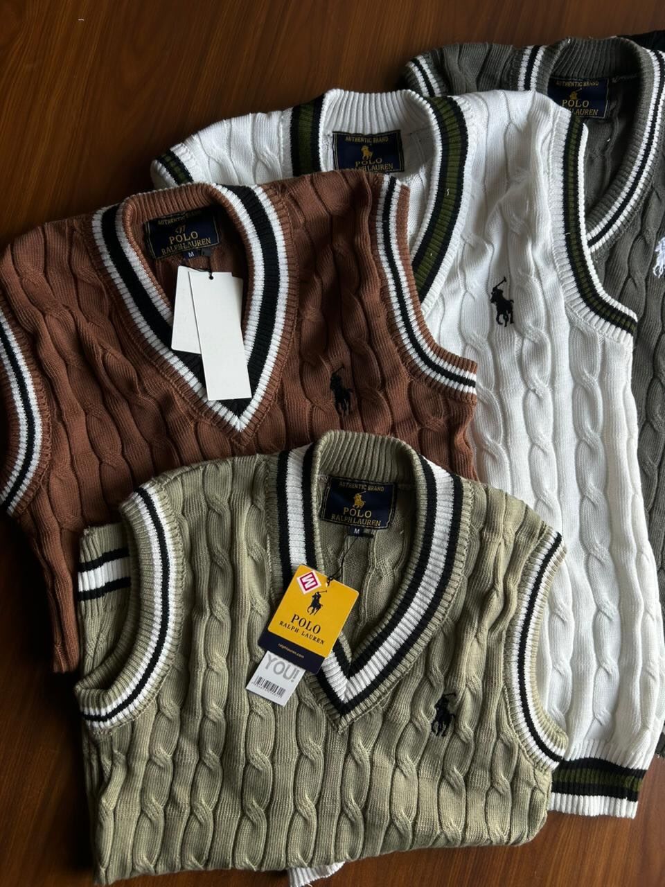 Polo Ralph Lauren cable-knit V-neck sweater vests(PACK OF 3)