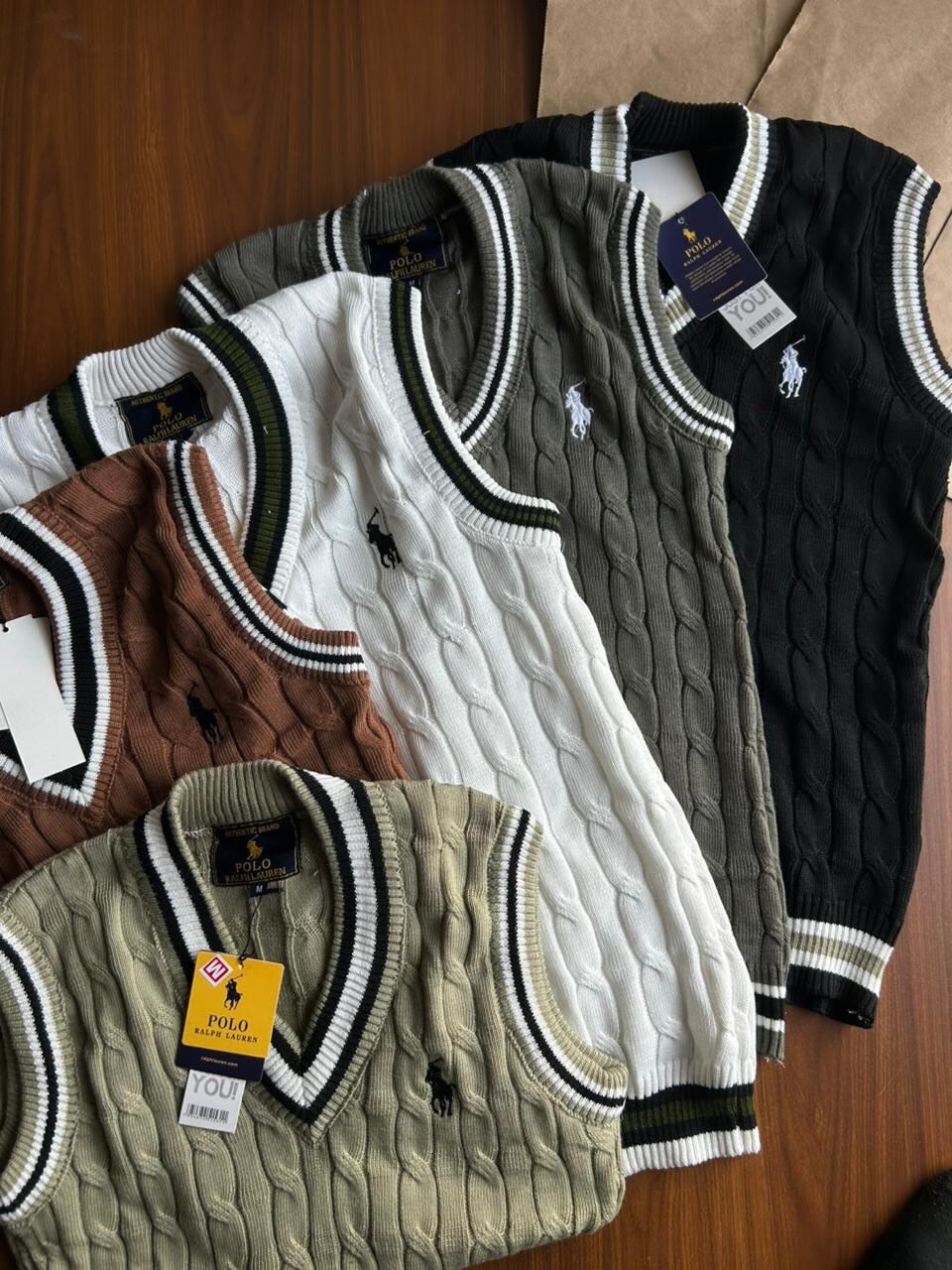 Polo Ralph Lauren cable-knit V-neck sweater vests(PACK OF 3)